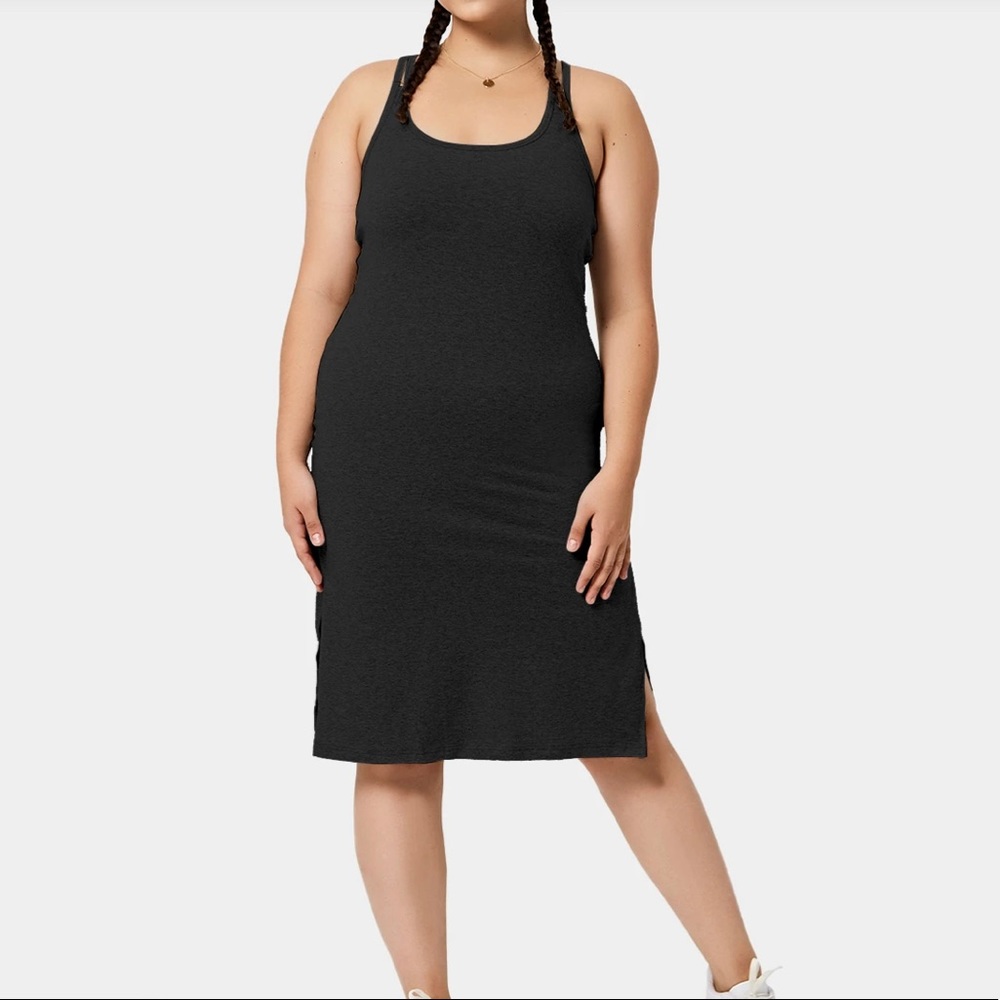 U-Neck Crisscross Sleeveless Split Hem Plus Size